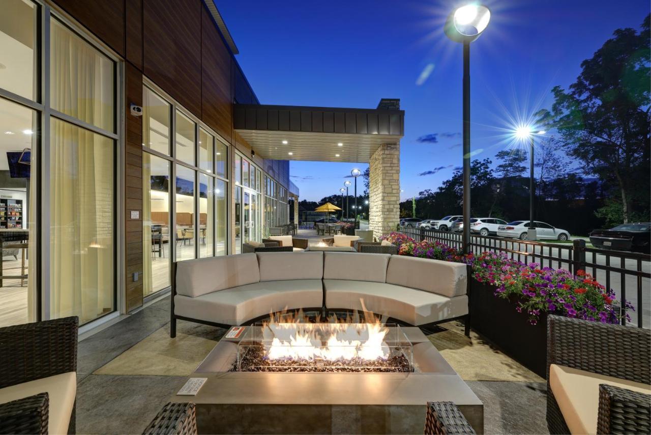Courtyard By Marriott Iowa City University Heights Экстерьер фото